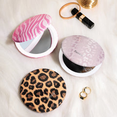 Taylor LED Compact Mirror