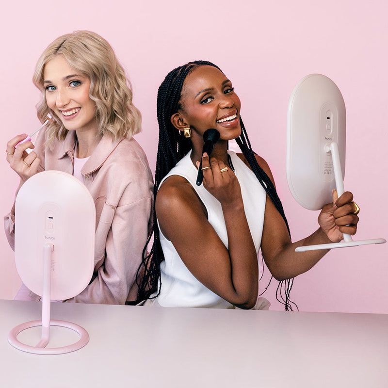 Vera Vanity with 10x Lara Mirror